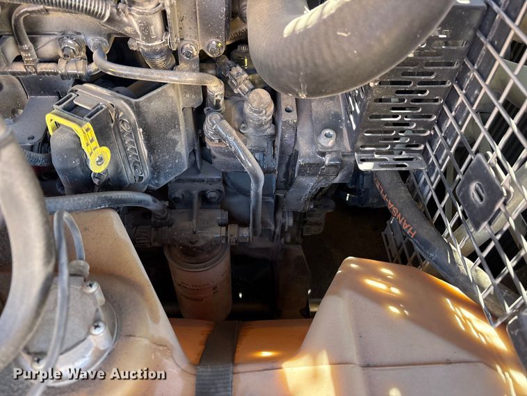 image for item EU4934 2022 Kaeser M118 air compressor