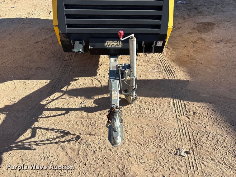 image for item EU4935 2021 Kaeser M118 air compressor