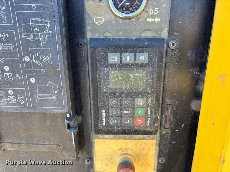 image for item EU4935 2021 Kaeser M118 air compressor