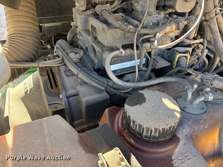 image for item EU4935 2021 Kaeser M118 air compressor