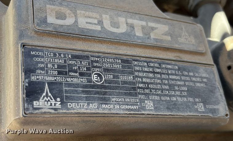 image for item EU4935 2021 Kaeser M118 air compressor