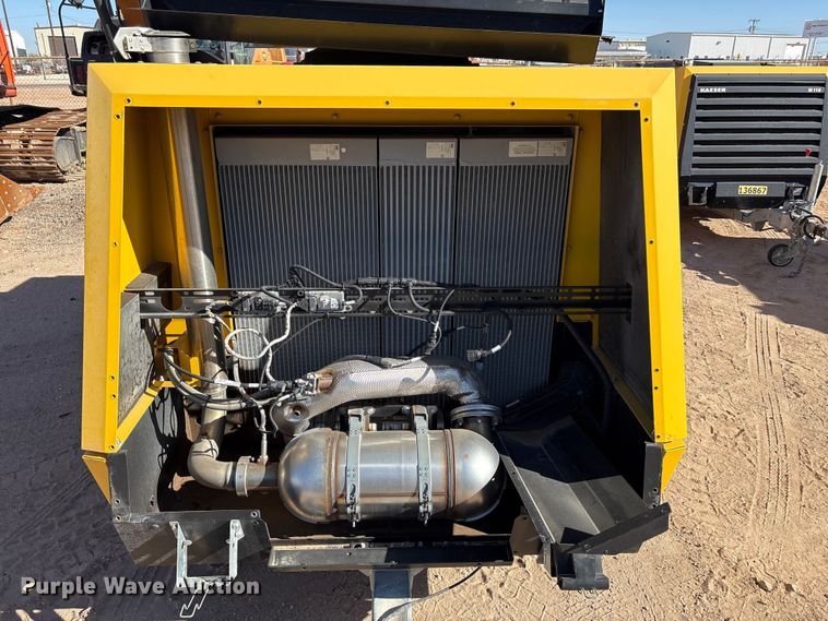 image for item EU4936 2022 Kaeser M118 air compressor