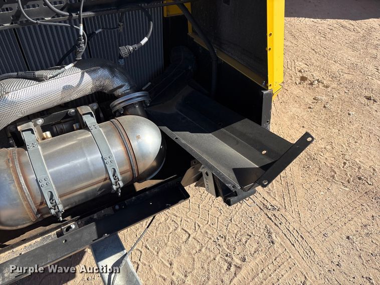 image for item EU4936 2022 Kaeser M118 air compressor