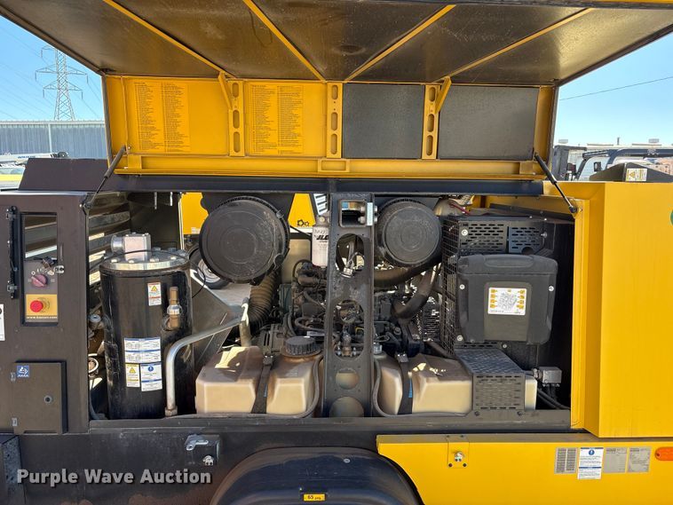 image for item EU4936 2022 Kaeser M118 air compressor