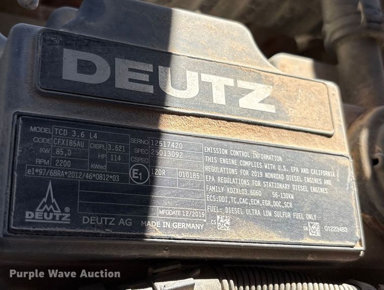 image for item EU4936 2022 Kaeser M118 air compressor