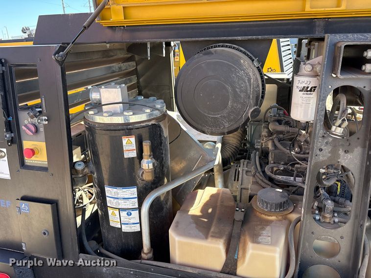 image for item EU4936 2022 Kaeser M118 air compressor