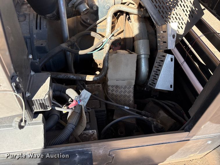 image for item EU4936 2022 Kaeser M118 air compressor