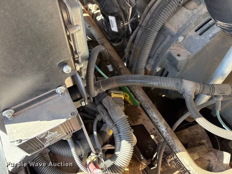 image for item EU4936 2022 Kaeser M118 air compressor