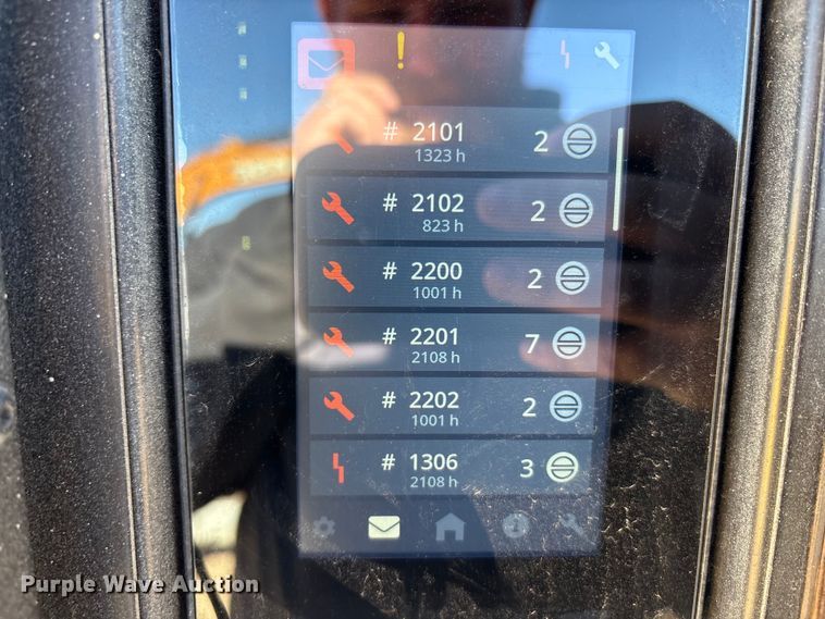 image for item EU4937 2023 Kaeser M118 air compressor