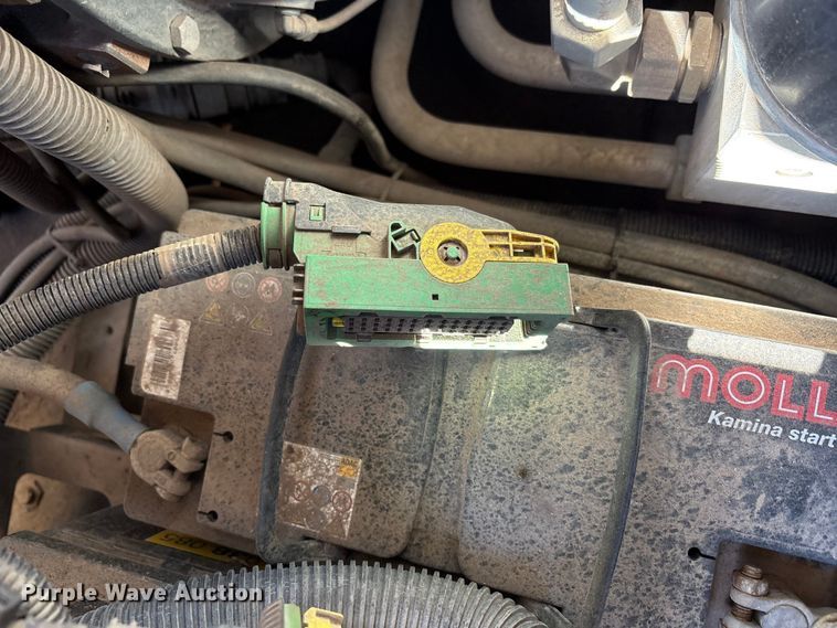 image for item EU4937 2023 Kaeser M118 air compressor