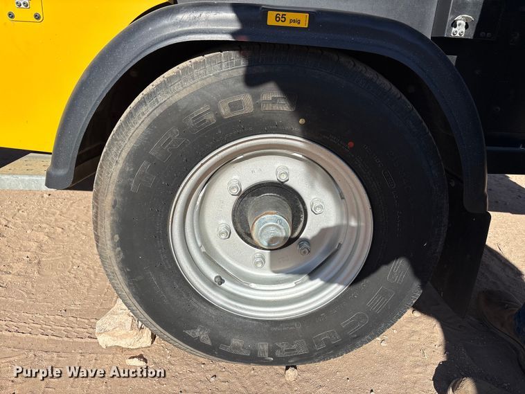 image for item EU4937 2023 Kaeser M118 air compressor