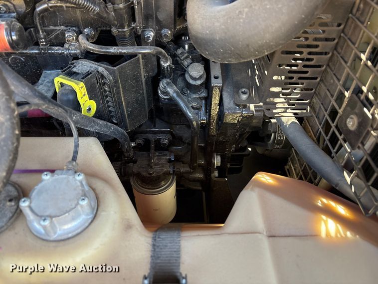 image for item EU4938 2022 Kaeser M118 air compressor