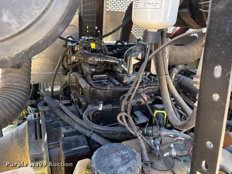 image for item EU4938 2022 Kaeser M118 air compressor