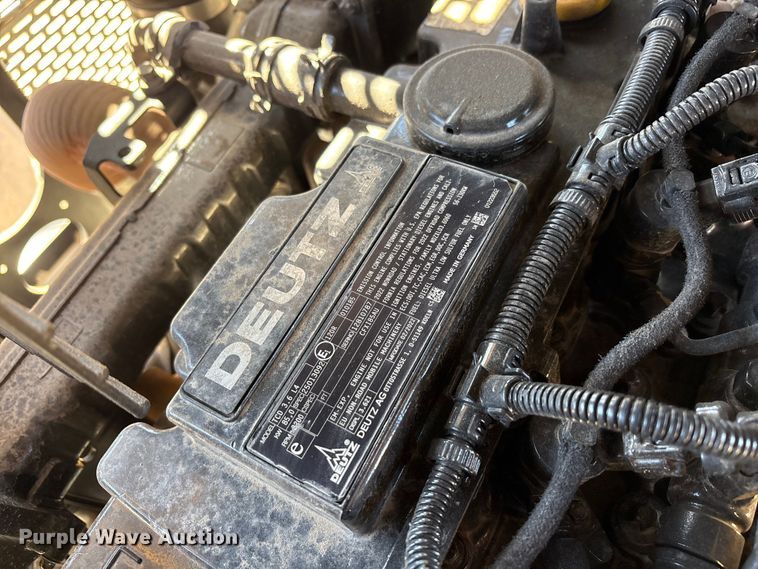 image for item EU4938 2022 Kaeser M118 air compressor