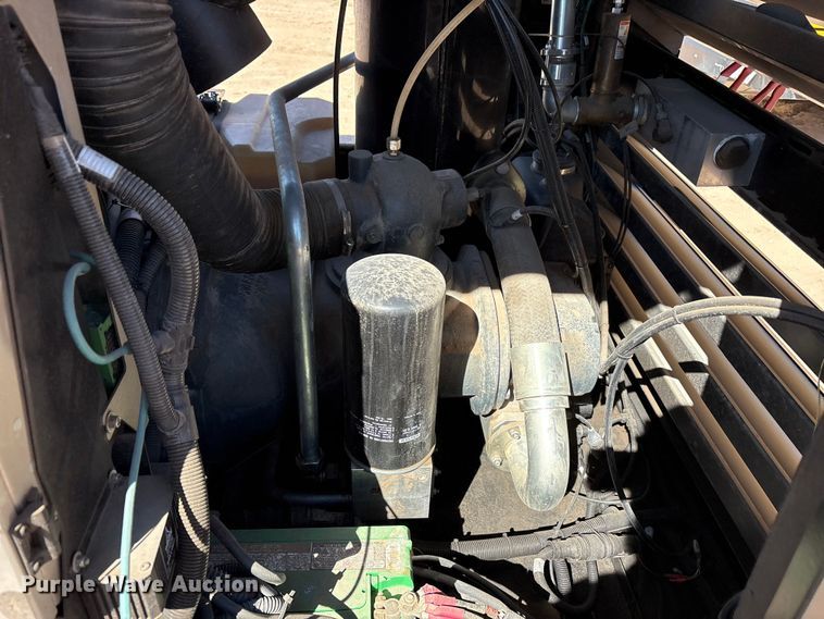 image for item EU4938 2022 Kaeser M118 air compressor