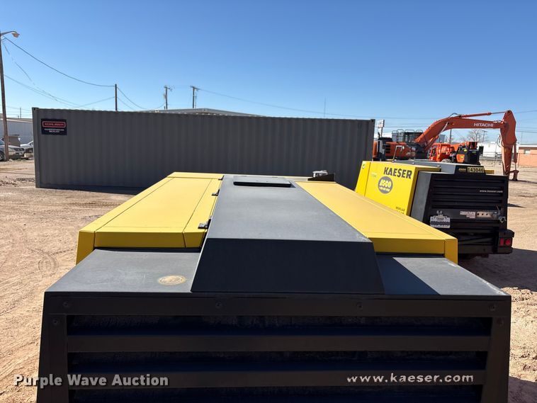 image for item EU4939 2022 Kaeser M118 air compressor