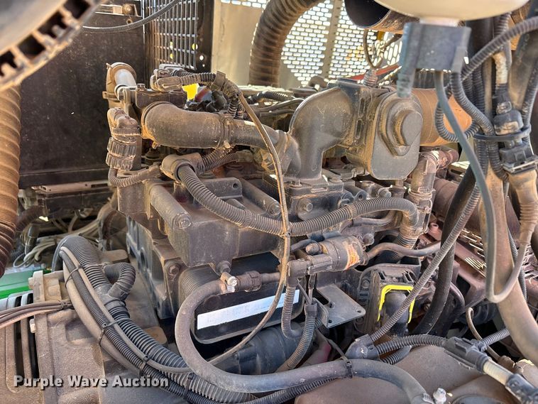 image for item EU4939 2022 Kaeser M118 air compressor