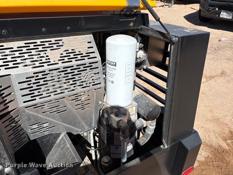 image for item EU4940 2022 Kaeser M55 air compressor