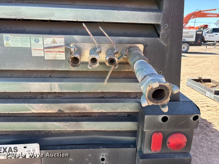 image for item EU4941 2022 Kaeser M118 air compressor