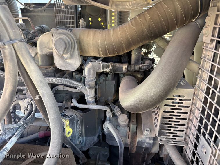 image for item EU4941 2022 Kaeser M118 air compressor