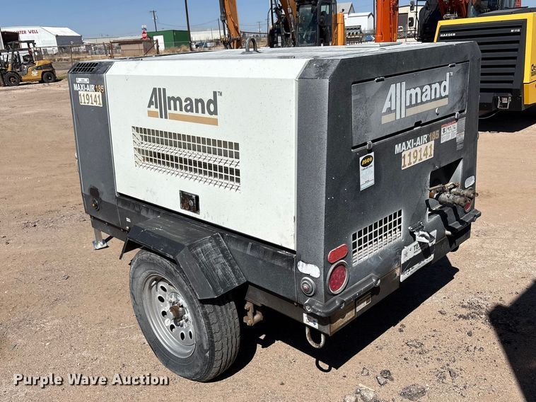 image for item EU4942 2019 Allmand Maxi-air 185 Portable air compressor