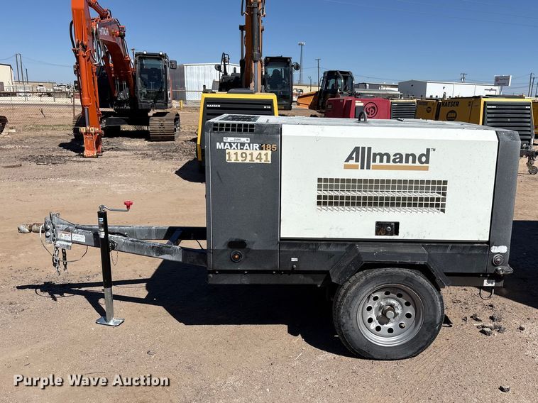 image for item EU4942 2019 Allmand Maxi-air 185 Portable air compressor