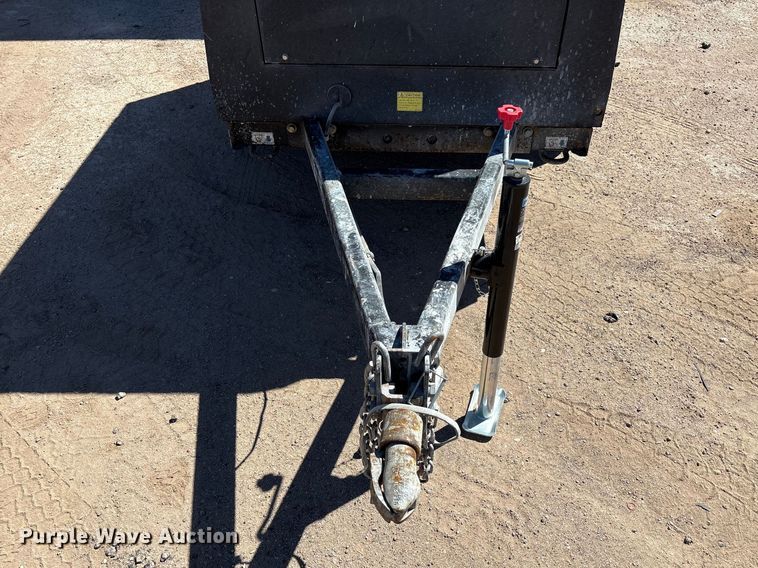 image for item EU4942 2019 Allmand Maxi-air 185 Portable air compressor