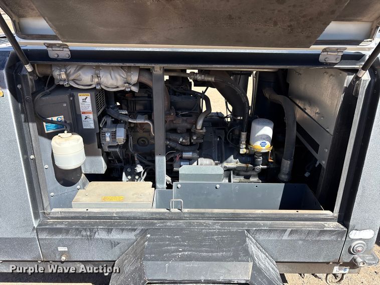 image for item EU4942 2019 Allmand Maxi-air 185 Portable air compressor