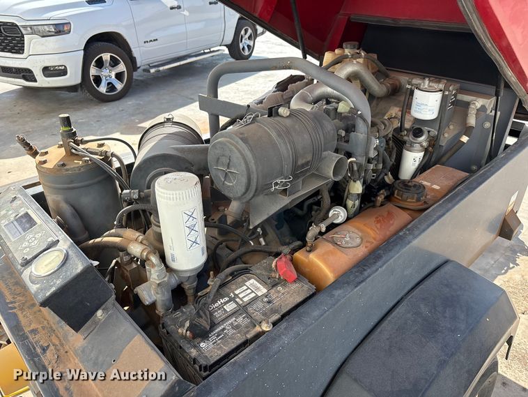 image for item EU4958 2016 Chicago Pneumatic CPS 185 KD7 SLT T4L air compressor