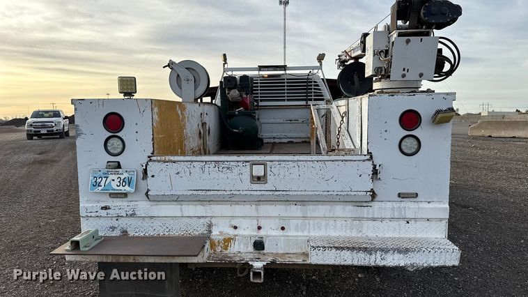 image for item EU5445 2013 Ford F550 utility / service truck