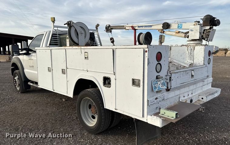 image for item EU5445 2013 Ford F550 utility / service truck