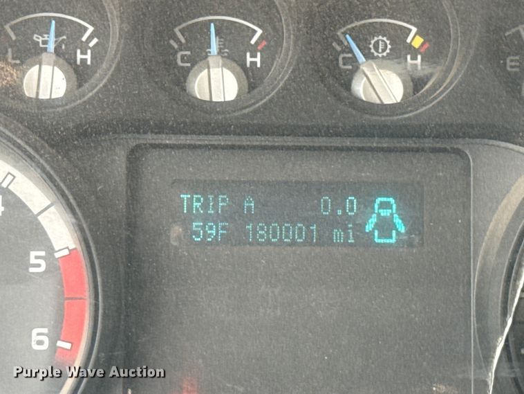 image for item EU5445 2013 Ford F550 utility / service truck