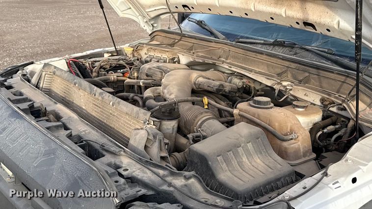 image for item EU5445 2013 Ford F550 utility / service truck