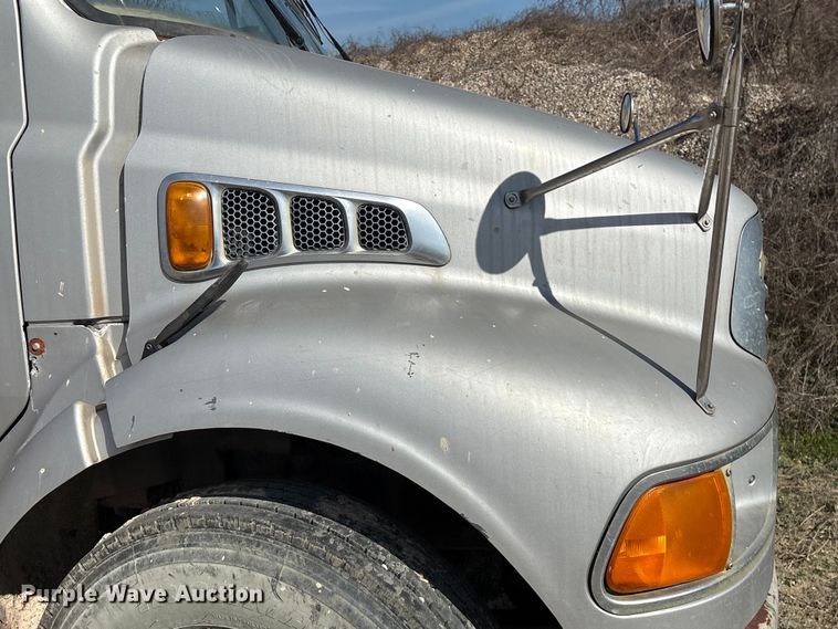 image for item EU7356 2007 Sterling Acterra water truck