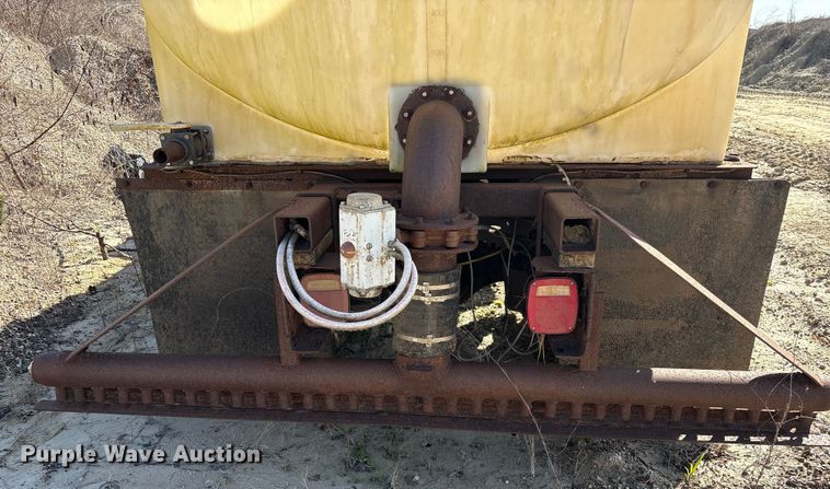 image for item EU7356 2007 Sterling Acterra water truck