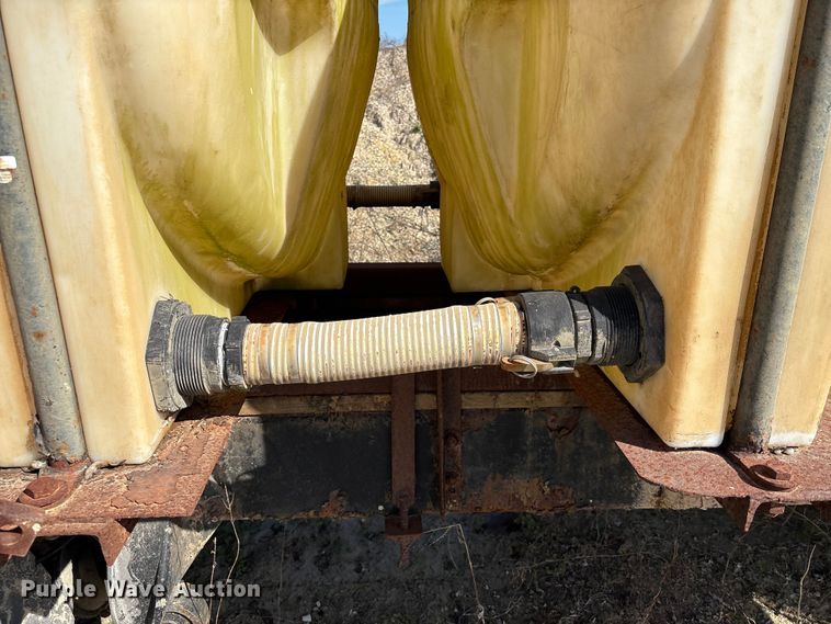 image for item EU7356 2007 Sterling Acterra water truck