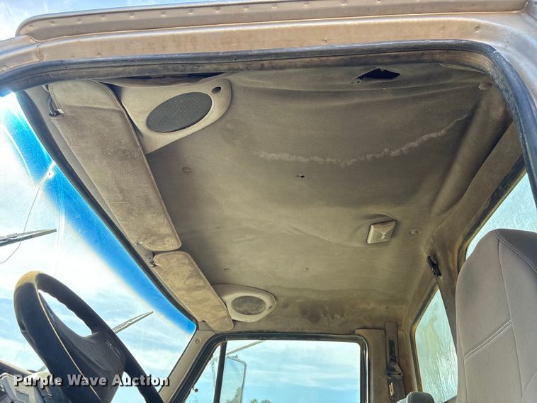 image for item EU7356 2007 Sterling Acterra water truck