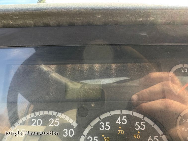 image for item EU7356 2007 Sterling Acterra water truck