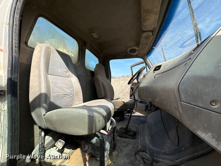 image for item EU7356 2007 Sterling Acterra water truck