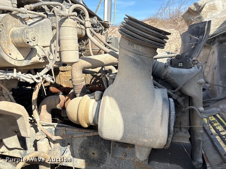 image for item EU7356 2007 Sterling Acterra water truck