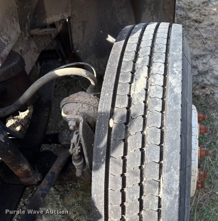 image for item EU7356 2007 Sterling Acterra water truck