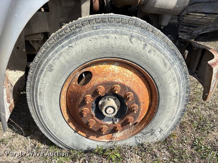 image for item EU7356 2007 Sterling Acterra water truck