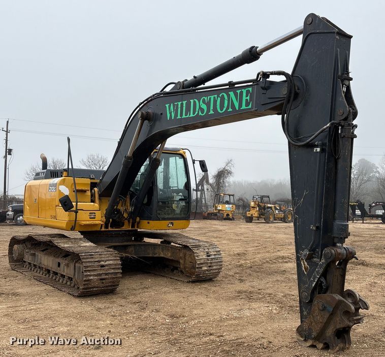 image for item EU7380 2015 John Deere 210G excavator