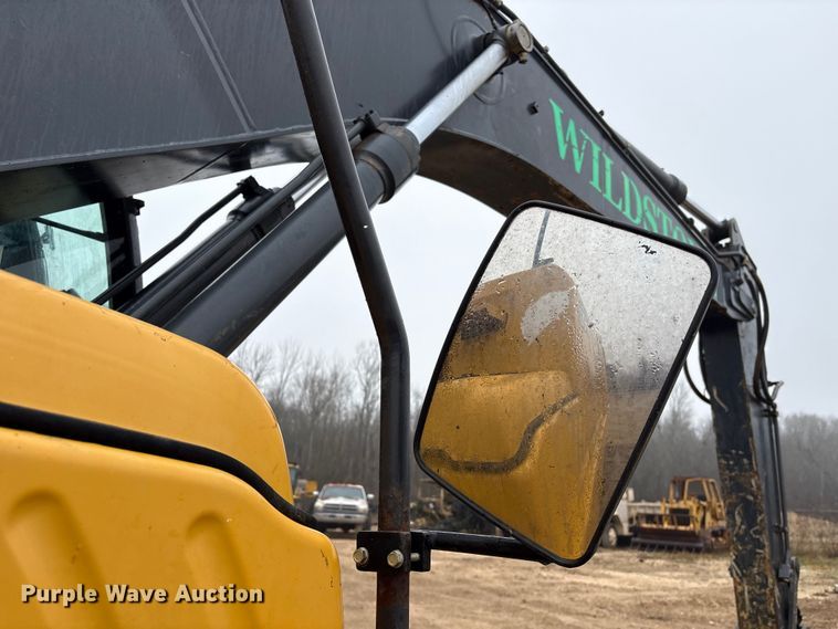 image for item EU7380 2015 John Deere 210G excavator