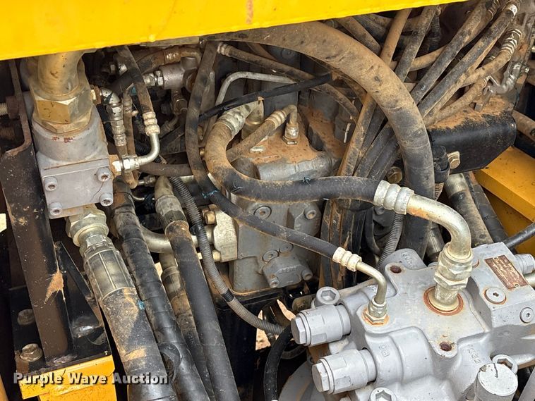 image for item EU7380 2015 John Deere 210G excavator