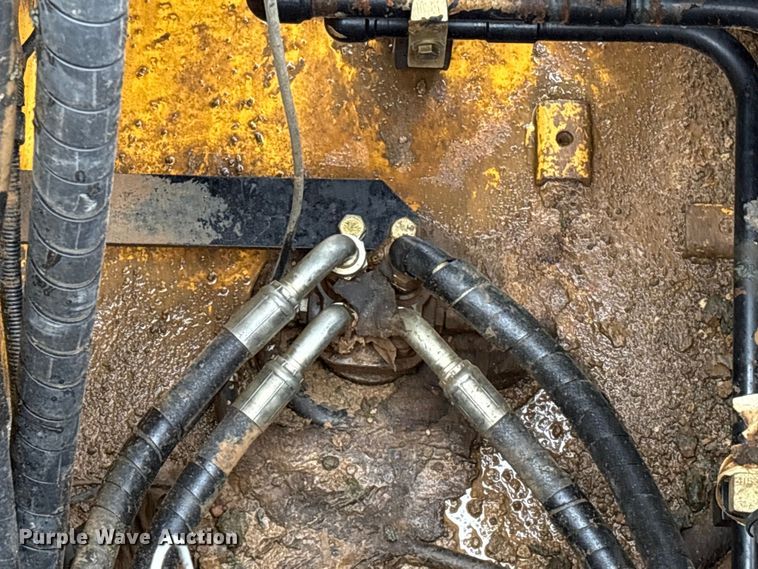 image for item EU7380 2015 John Deere 210G excavator