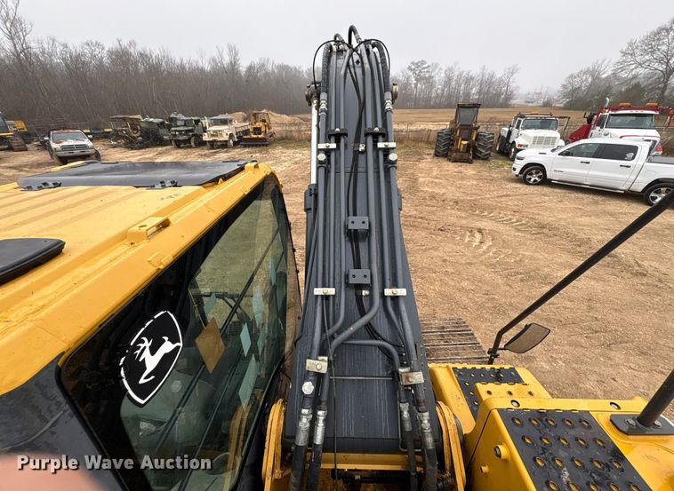 image for item EU7380 2015 John Deere 210G excavator