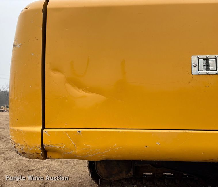 image for item EU7380 2015 John Deere 210G excavator