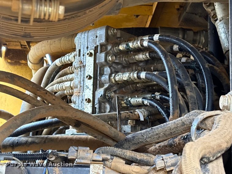 image for item EU7380 2015 John Deere 210G excavator