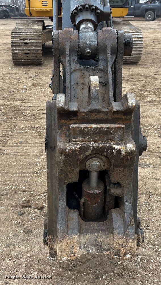 image for item EU7380 2015 John Deere 210G excavator